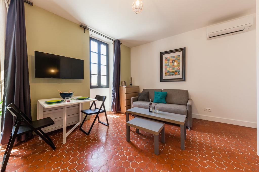 Chez Nous - 7 Appartements Sur Le Vieux Port Marseille Luaran gambar