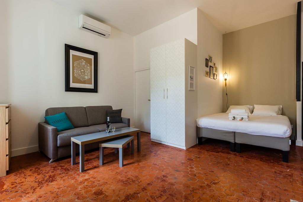 Chez Nous - 7 Appartements Sur Le Vieux Port Marseille Luaran gambar