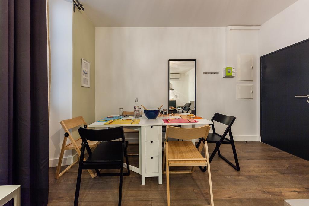 Chez Nous - 7 Appartements Sur Le Vieux Port Marseille Luaran gambar
