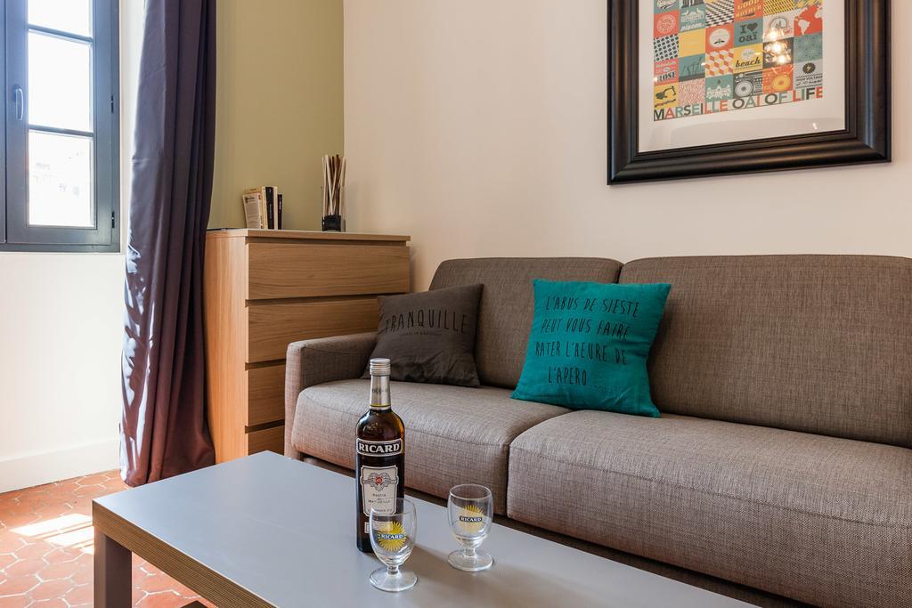 Chez Nous - 7 Appartements Sur Le Vieux Port Marseille Luaran gambar